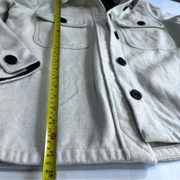 Free Assembly Wool Blend Shirt Jacket utility women’s medium ivory shaket button - Picture 5 of 9